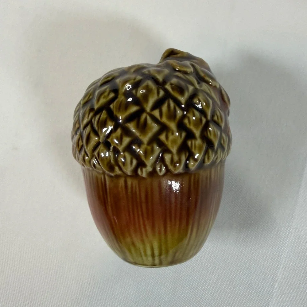 Acorn Ceramic Salt and Pepper Shakers Set Brown Fall Autumn Harvest Decor Cute